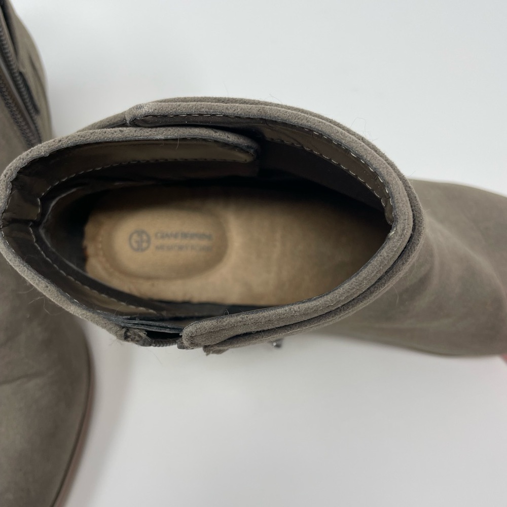 Giani Bernini Suede heeled ankle boots - grey, excellent condition - Picture 4 of 7
